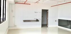 Hola Centre (D14), Factory #455059091